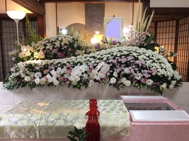 自宅葬儀の祭壇